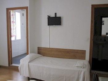 Apartamentos Madrid Hortaleza Extérieur photo
